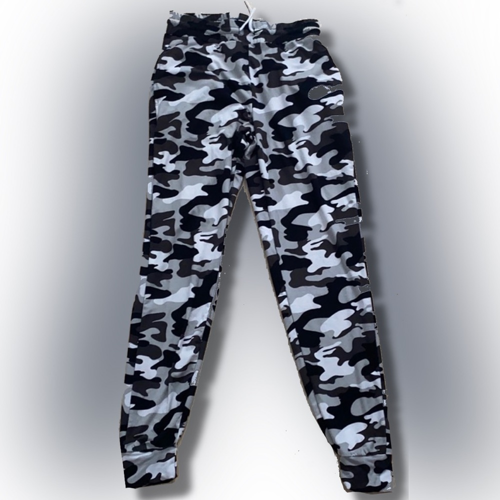 Streetwear Society joggers. Size SP